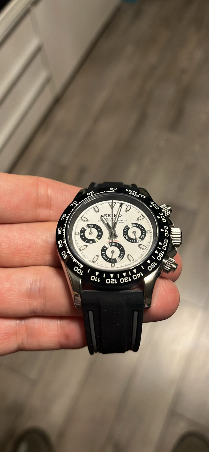 Seiko mod panda Daytona rubber meca quartz chronograph watch