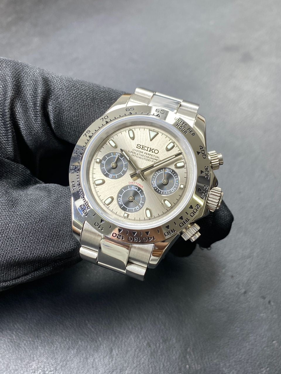 Seiko mod Daytona silver daytona VK63 chronograph watch