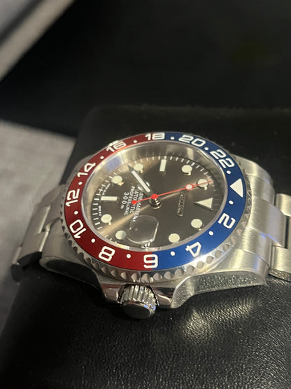 Seiko mod “pepsi with silver sunburst dial” NH35 40mm automatic watch