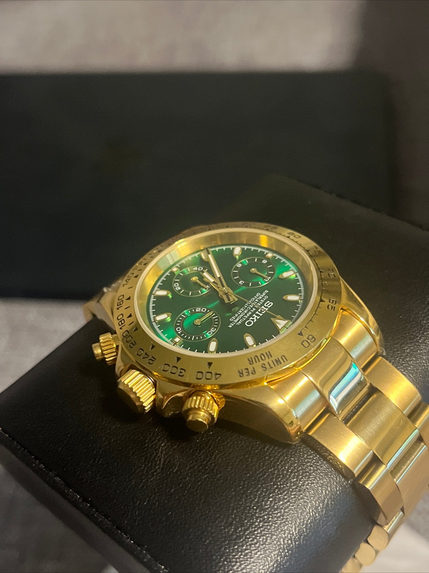 Custom build seiko mod - gold seitona with green dial VK63 meca-quartz chronograph watch daytona