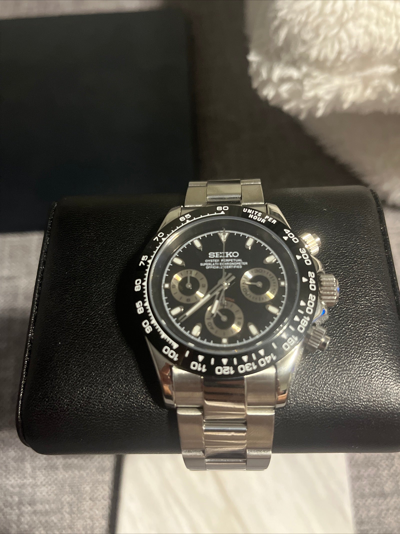 Custom Seiko Mod VK63 meca-quartz chronograph watch black Daytona 