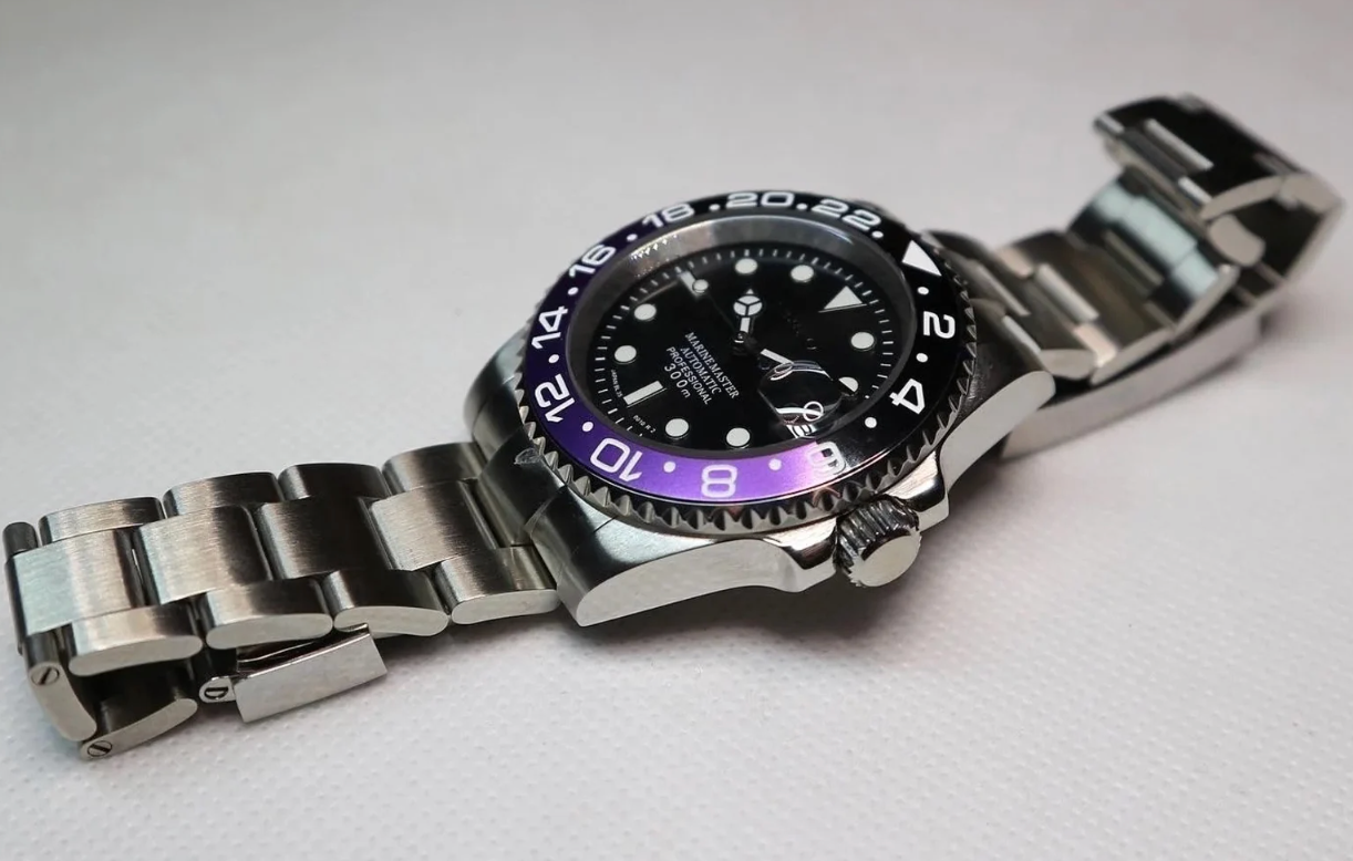 Seiko Mod Joker with Oyster bracelet automatic watch