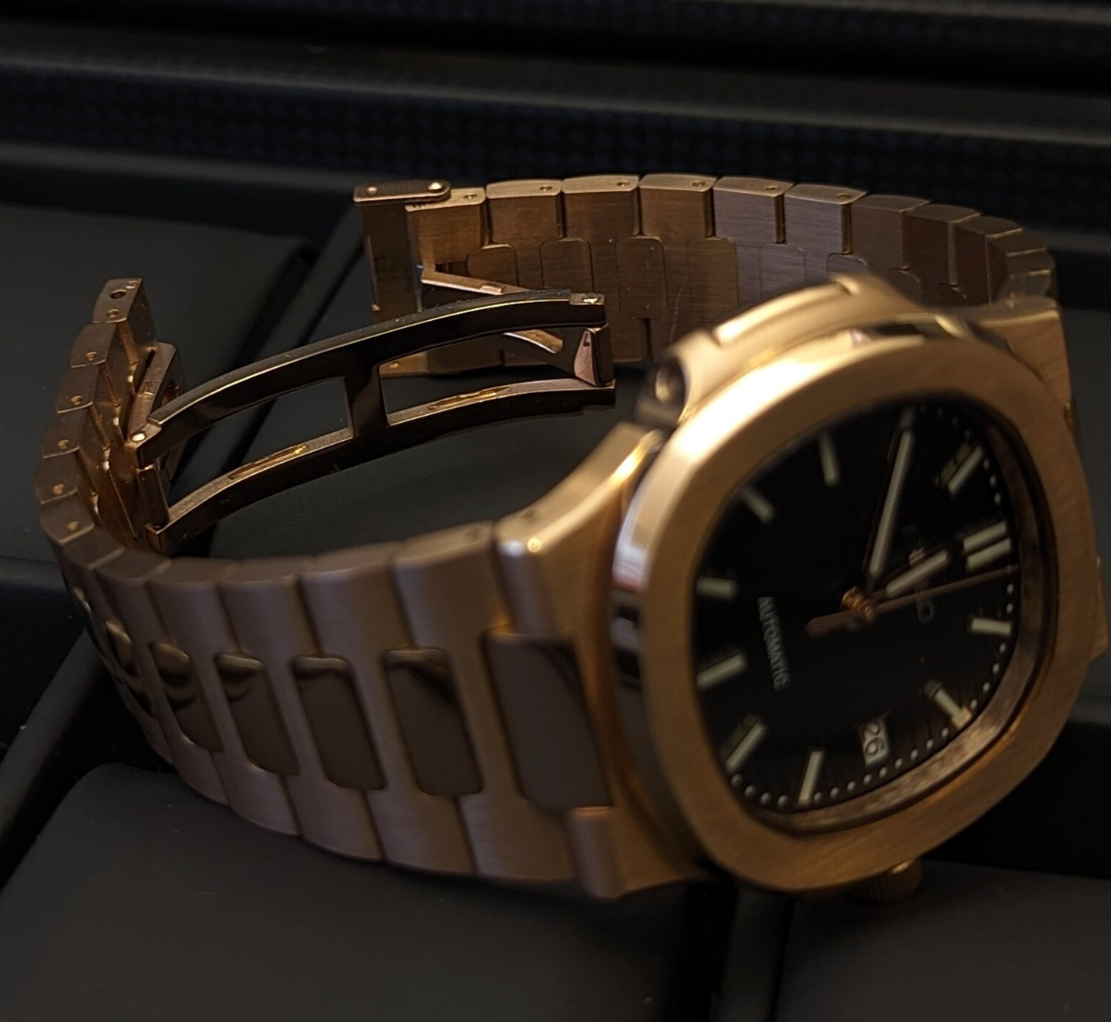 Custom build seiko mod- rosegold nautilus (black Dial) automatic watch
